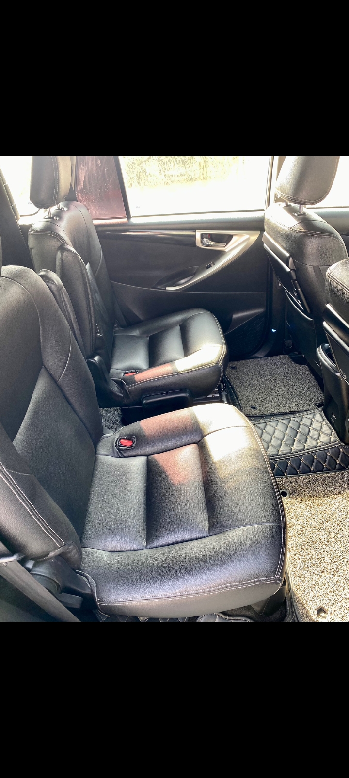 2019 Toyota Innova 2.4v 5