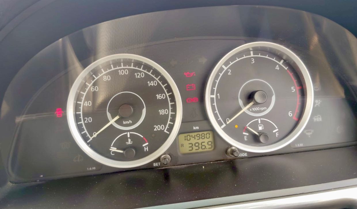 2015 Tata Safari EX 6