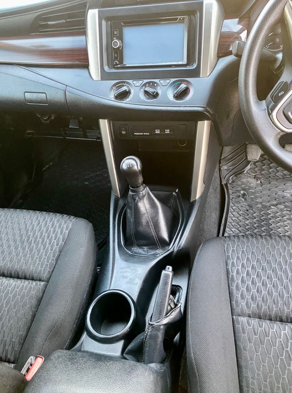 2017 Toyota Innova CRYSTA G 6