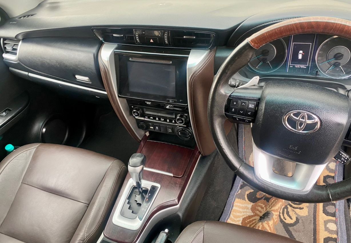 2017 Toyota Fortuner 4x4 4